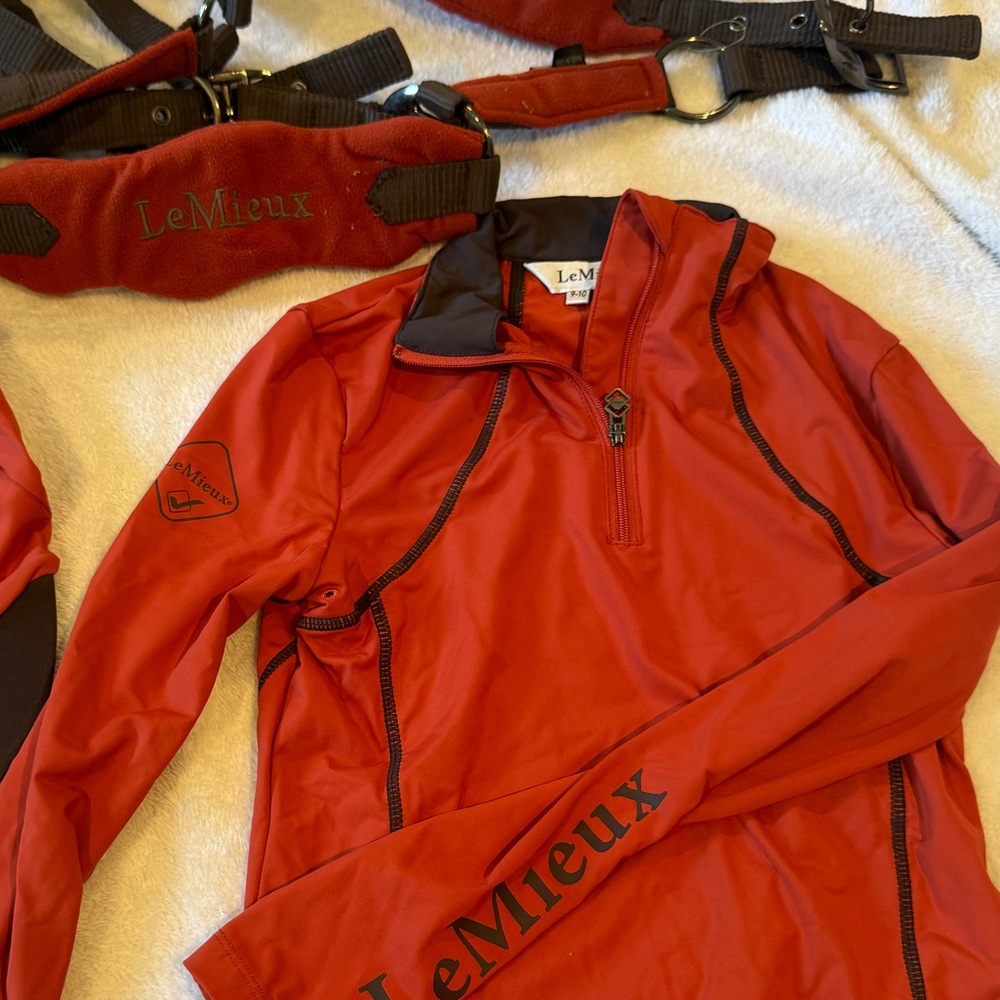 LeMieux girls shirt, halter  — no hat silk, no saddle pad or ear bonnet